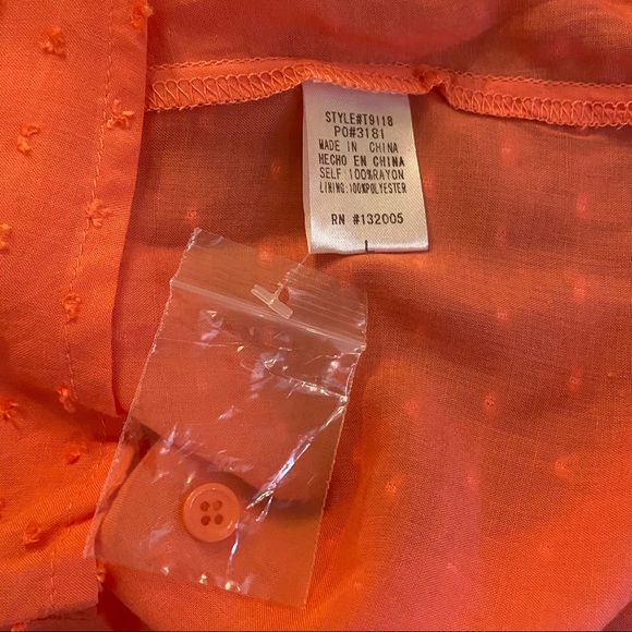 Entro Pink Swiss Dot Floral Lace Split Neckline Top - Picture 7 of 7